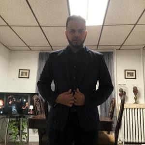 Meet your Posher, Manuel